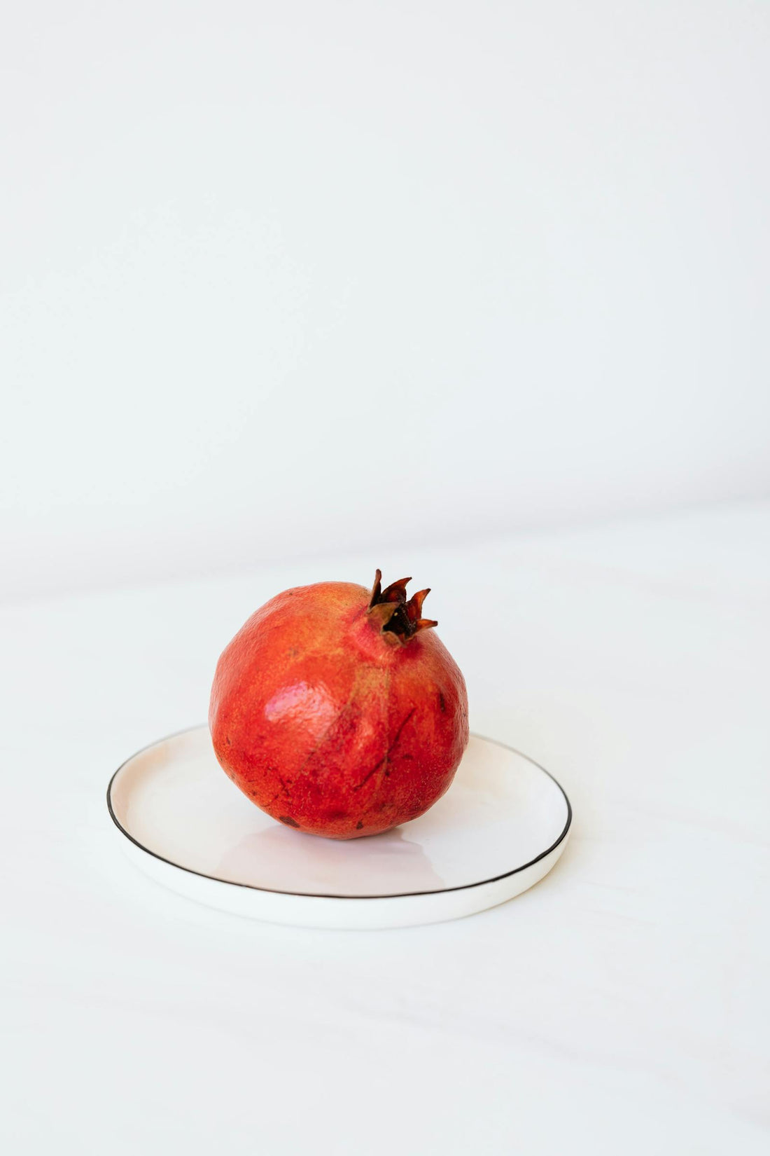 10 Things to Know About Ripe Pomegranates