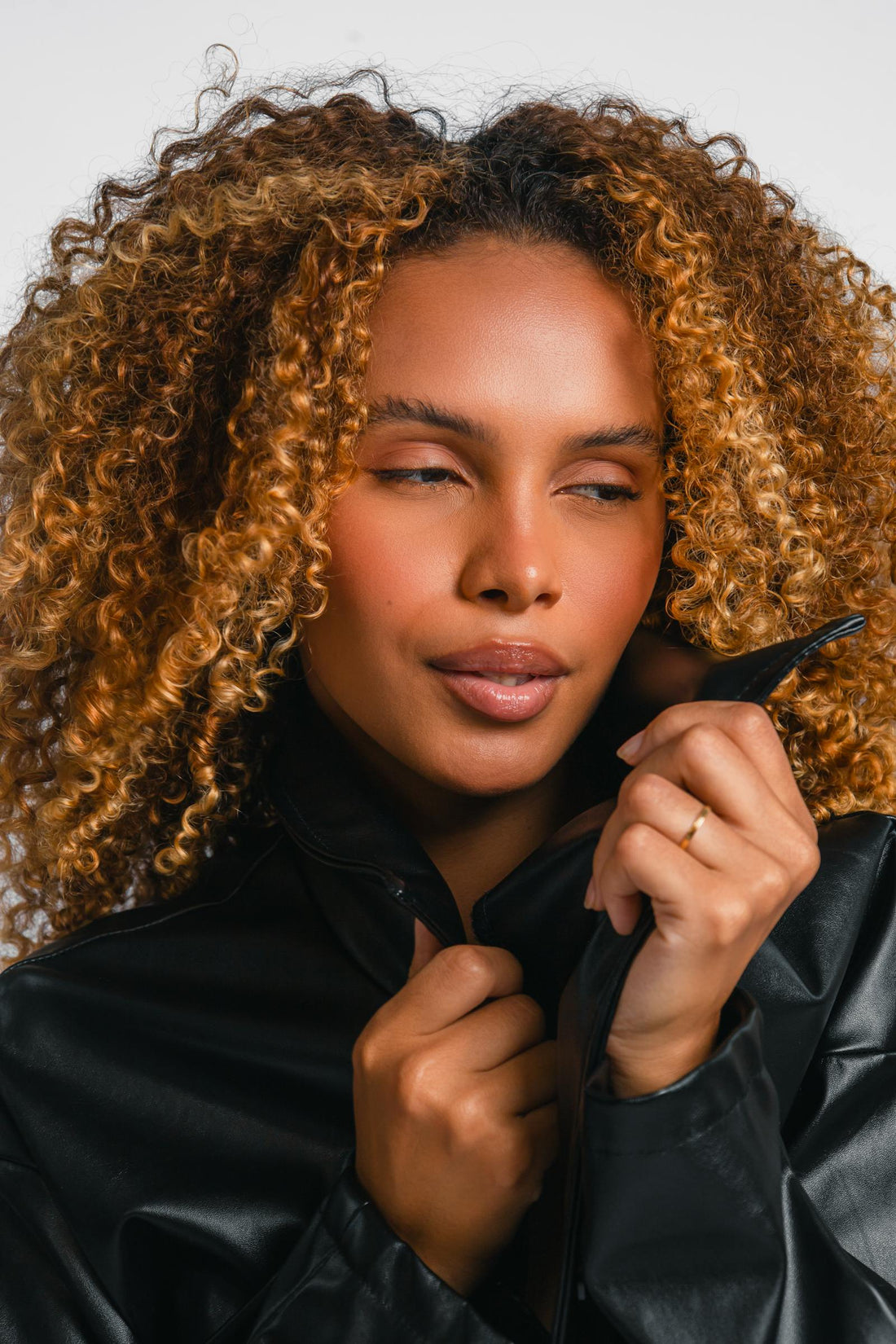 Best beauty tips for curly hair close up
