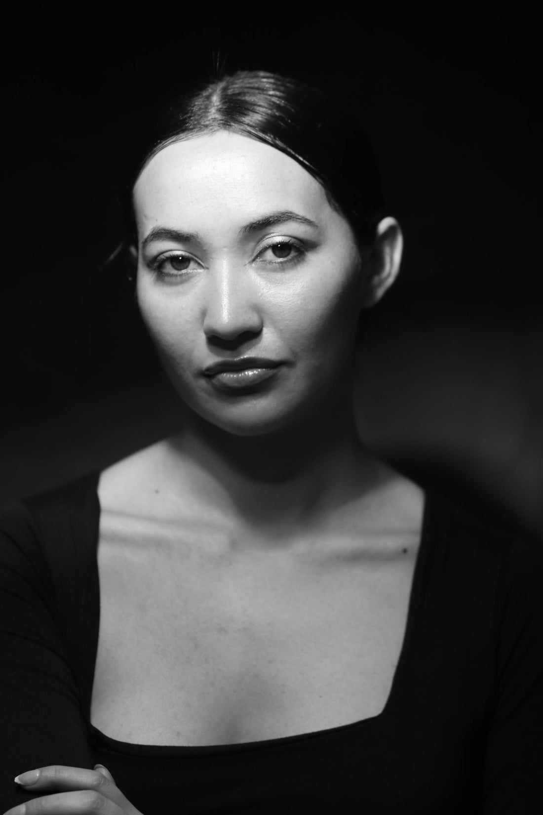 Ideas for a moody but calm beauty style