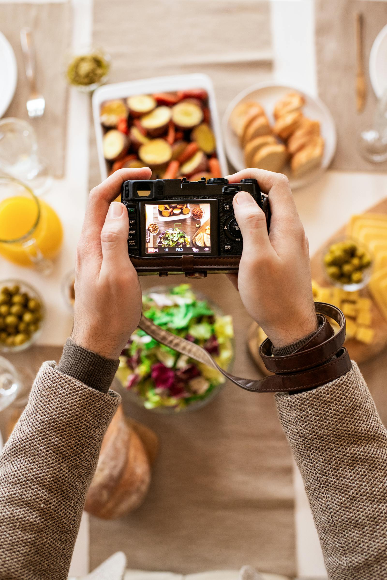 Tips for taking pictures of food from above