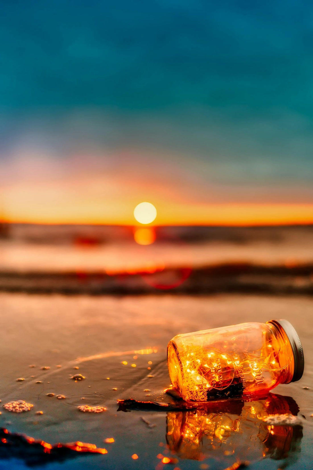 How to take pictures of lights at sunset on the beach