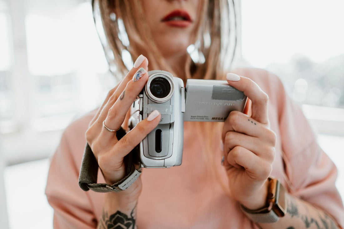 How to Start Vlogging Indoors