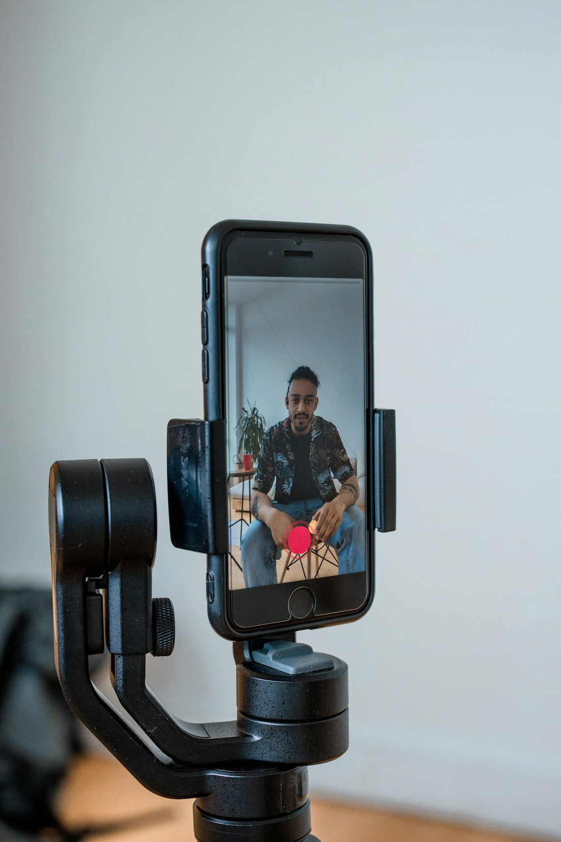 Start recording videos easily